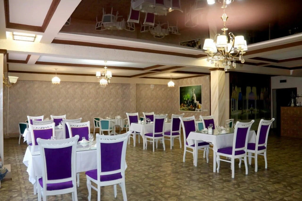 Gelikon Vest Hotel