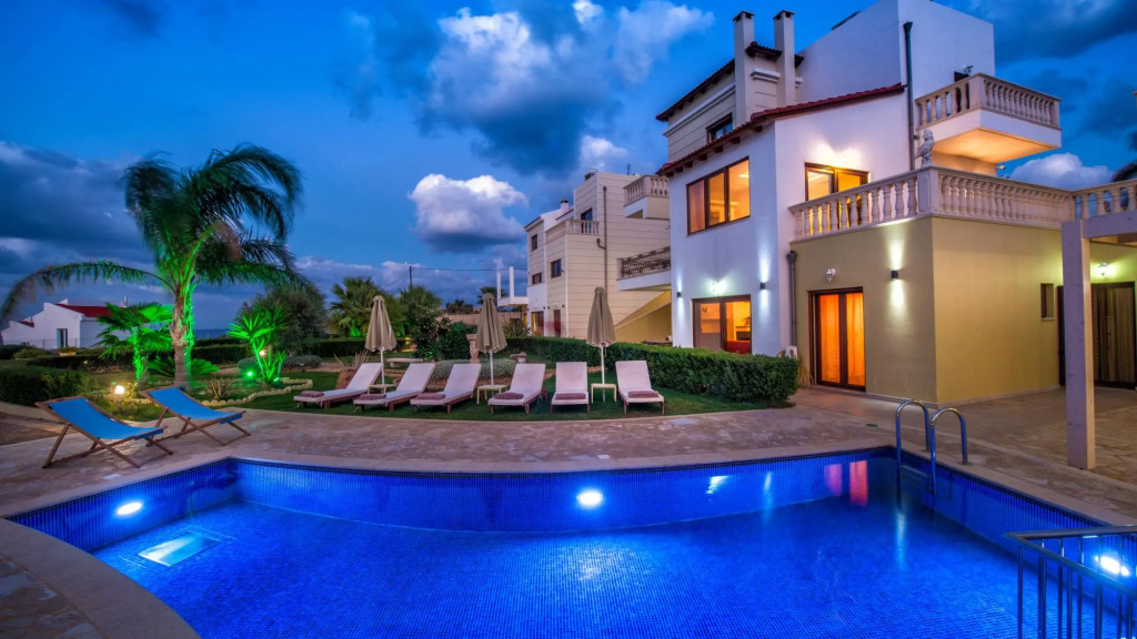 Azzuro Villa with private pool by Estia
