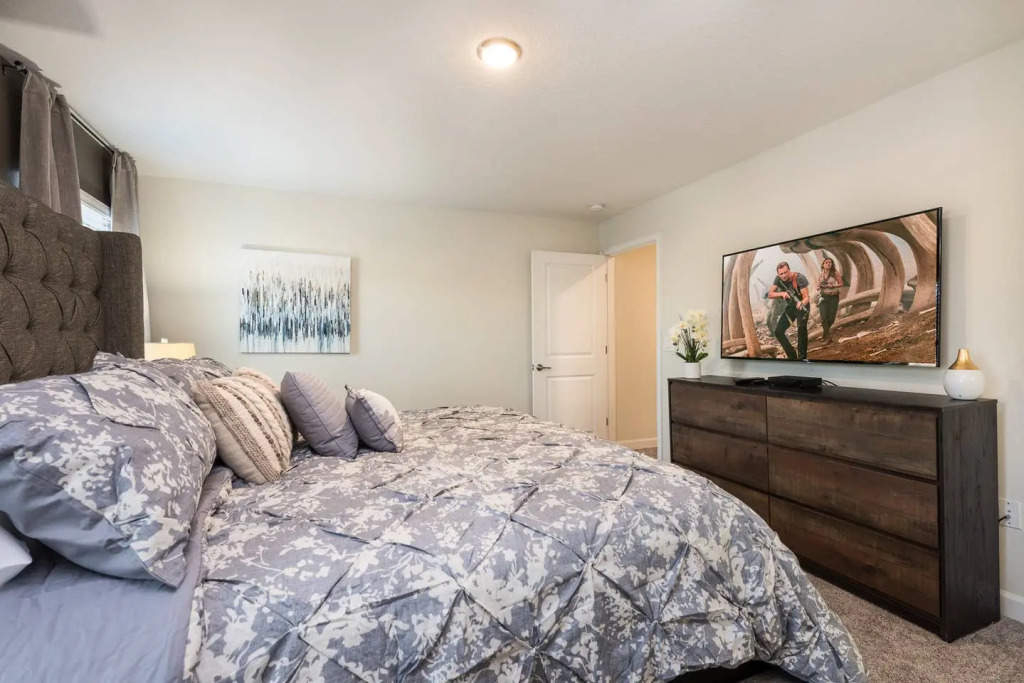 Luxury house in Storey Lake
