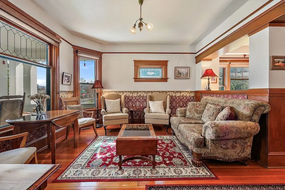 Abigails Bed and Breakfast Inn