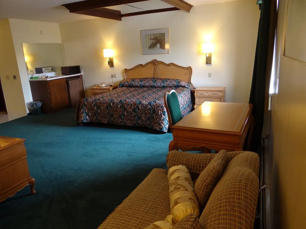 Bellevue Hotel & Suites