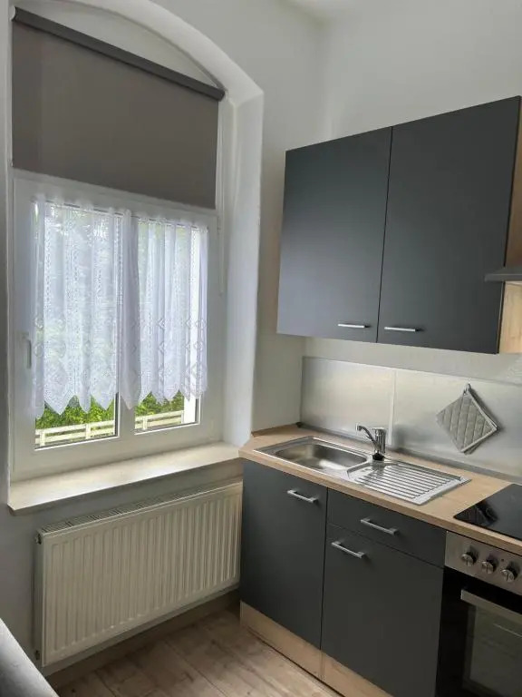 Apartmenthaus Rankestraße 4