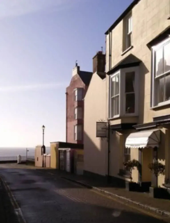 Myrtle House Hotel
