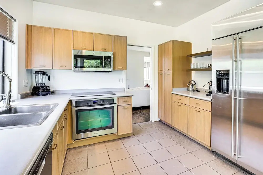 Dog Friendly! Modernist Oasis in North Scottsdale