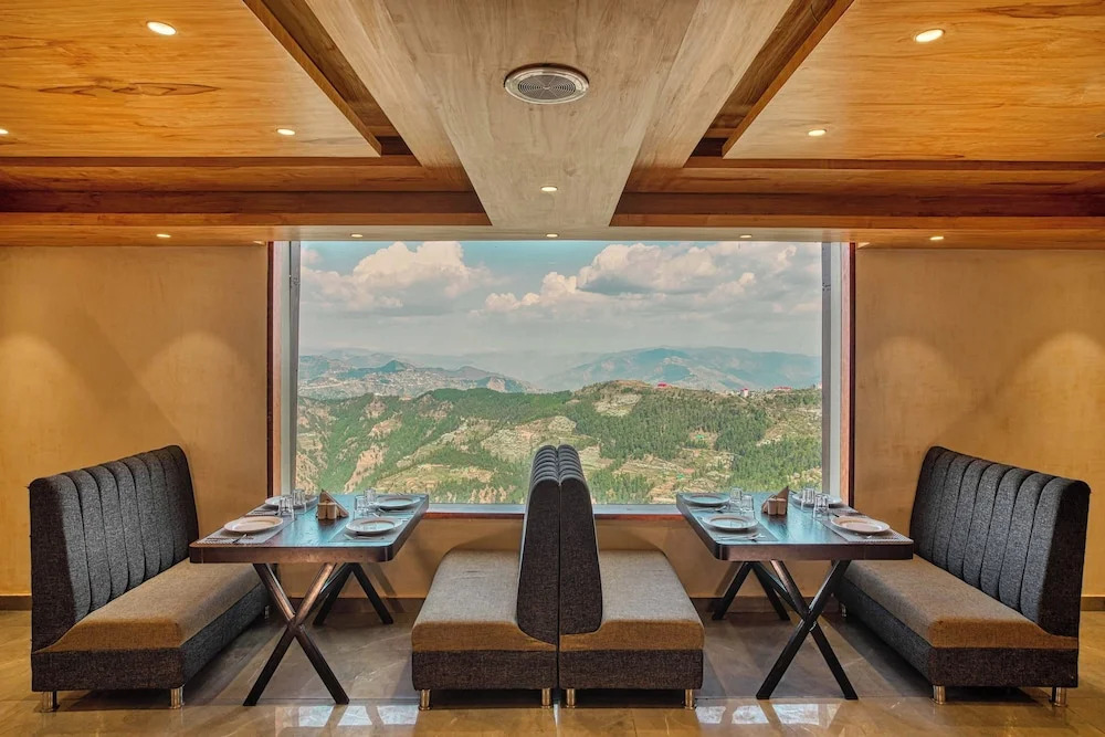 Alpine Holiday Inn Kufri