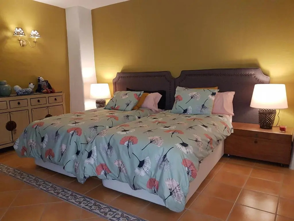 Competa Suites