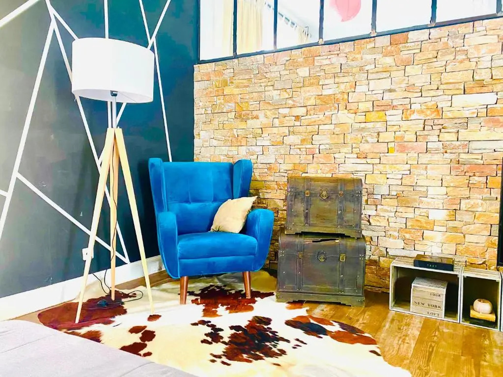 MAGNIFIQUE APPART 102 m2 ART/DÉCO AU BORD DE L'EAU