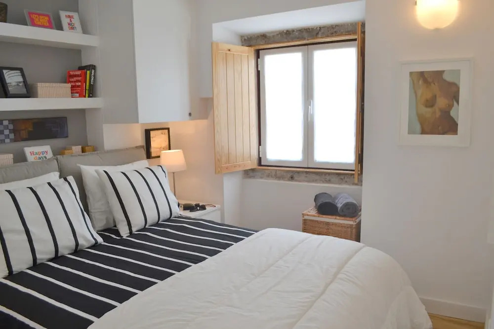 TP Factory 15, Lisbon Apartment