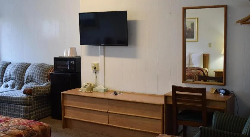 Economy Inn