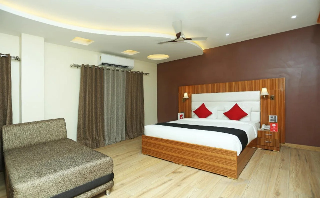 Hotel Samriddhi Retreat By OYO Rooms