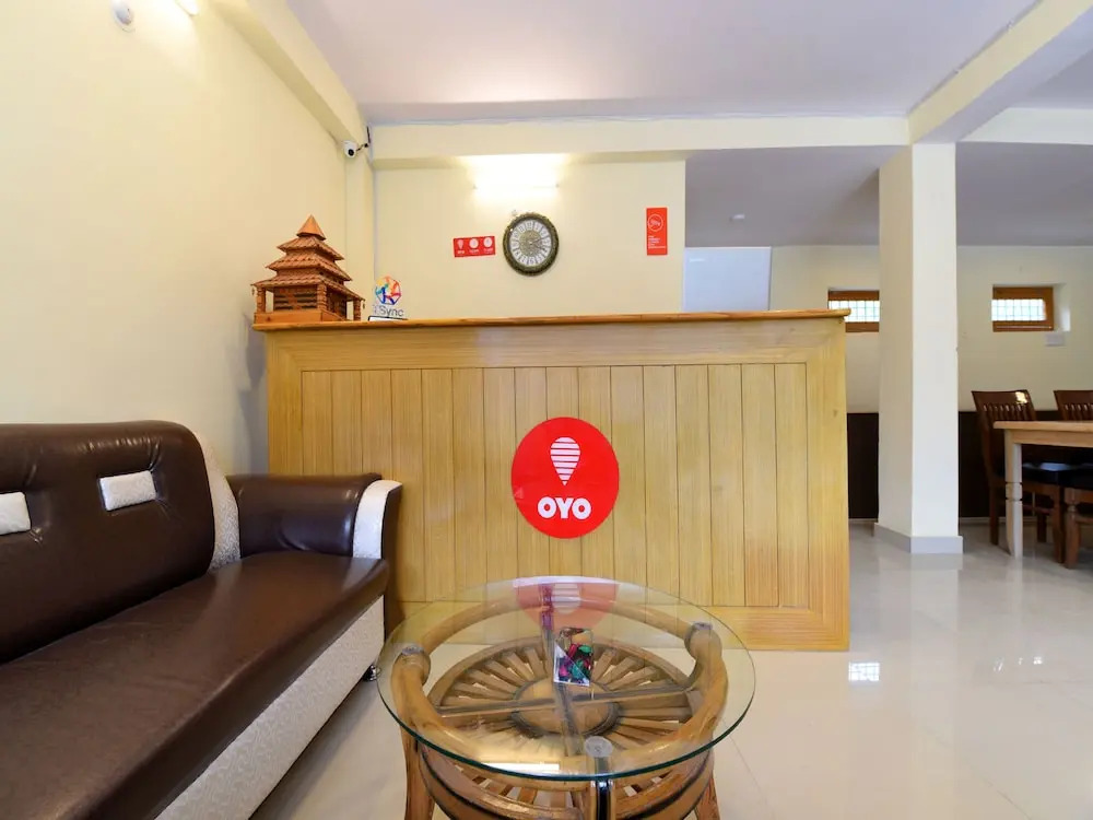 OYO 15216 North Villa