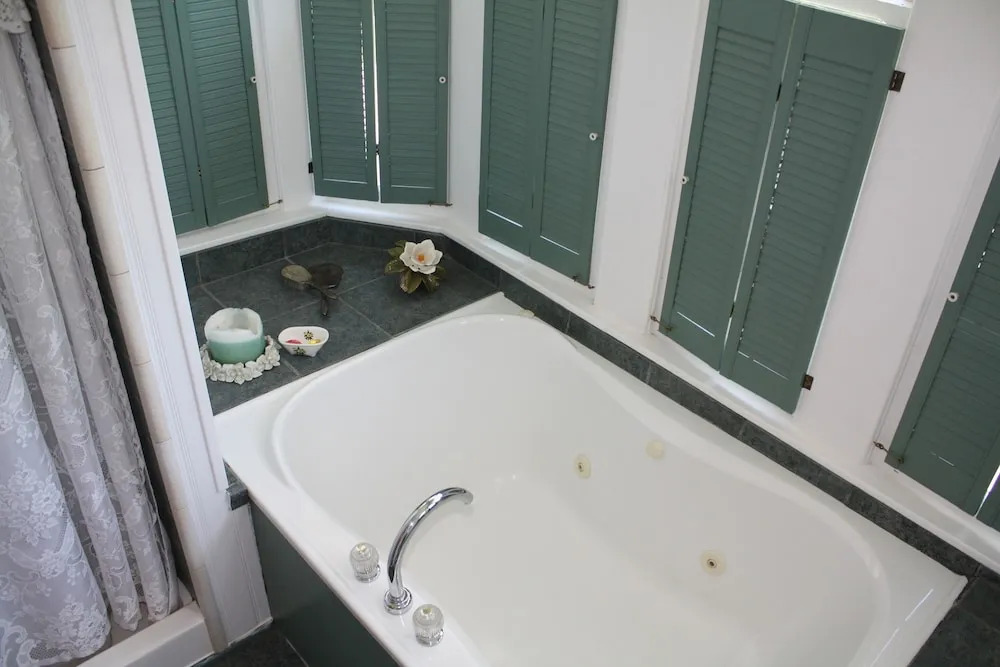 McFarlin House B&B