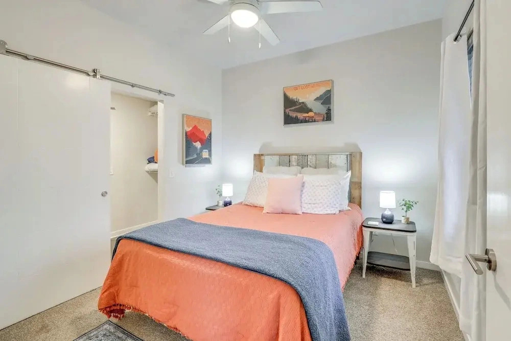 Year-round Fun in Traverse City! Pet-friendly Unit