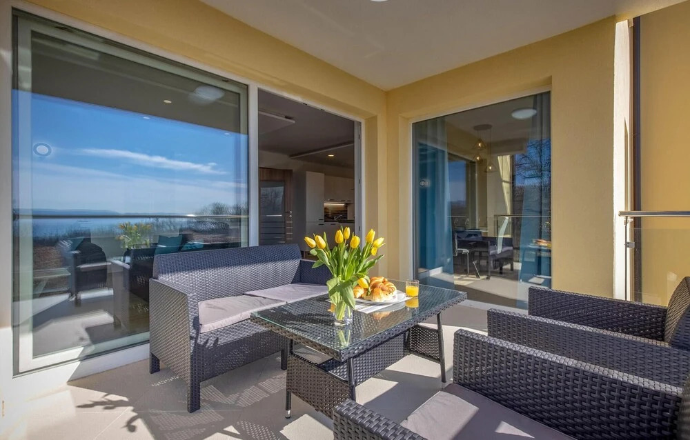 Stunning Apartment in Kostrena With 3 Bedrooms, Wifi and Outdoor Swimming Pool