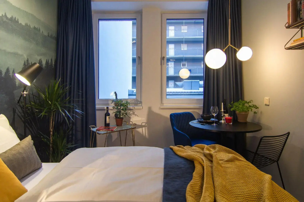 Astoria Apartments