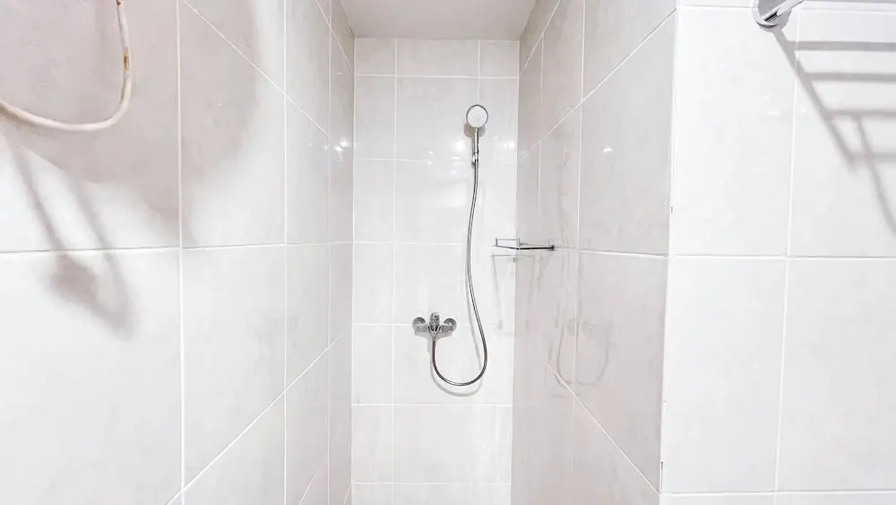 The Simply Look 1Br Apartment At Delft Ciputra Makassar