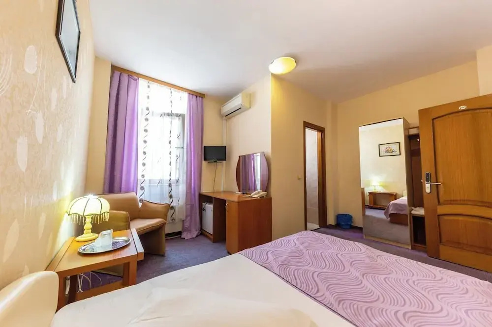 Hotel Amphitryon