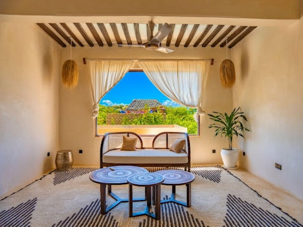Lamu Coastal Villa Near Beach Private Pool - 2353