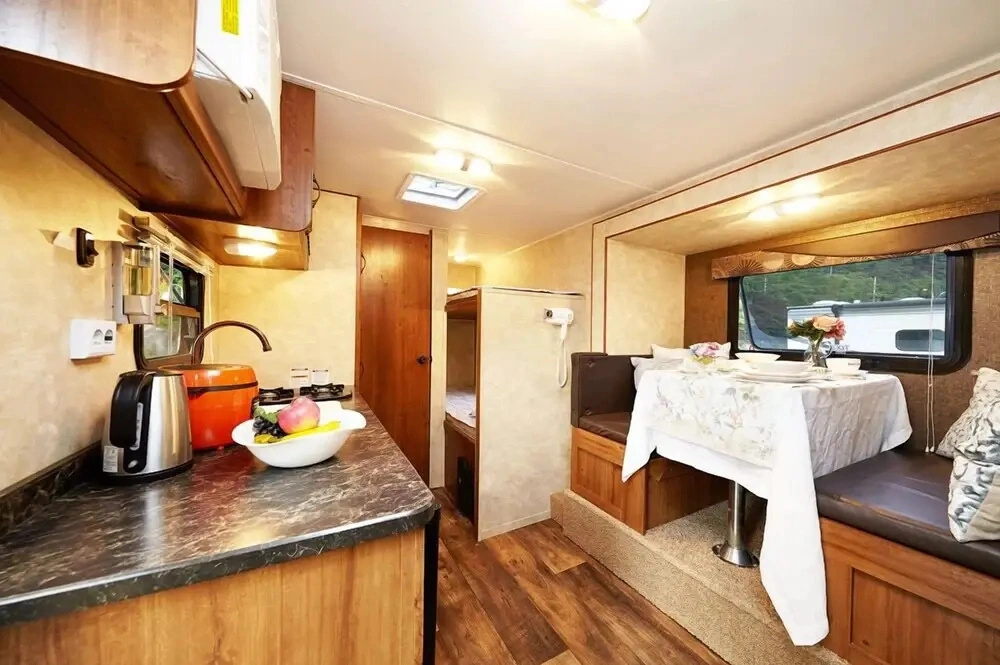 Sunshine Caravan