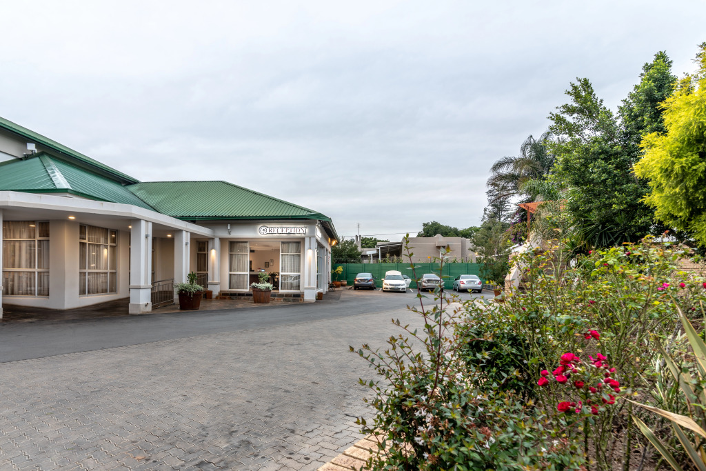 Hotel Savoy and Conference Centre