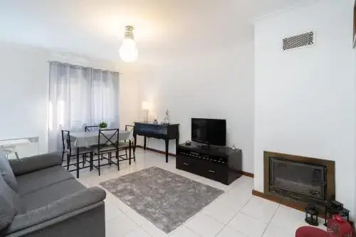 GuestReady - Modern 2BR Flat in Vila Nova de Gaia