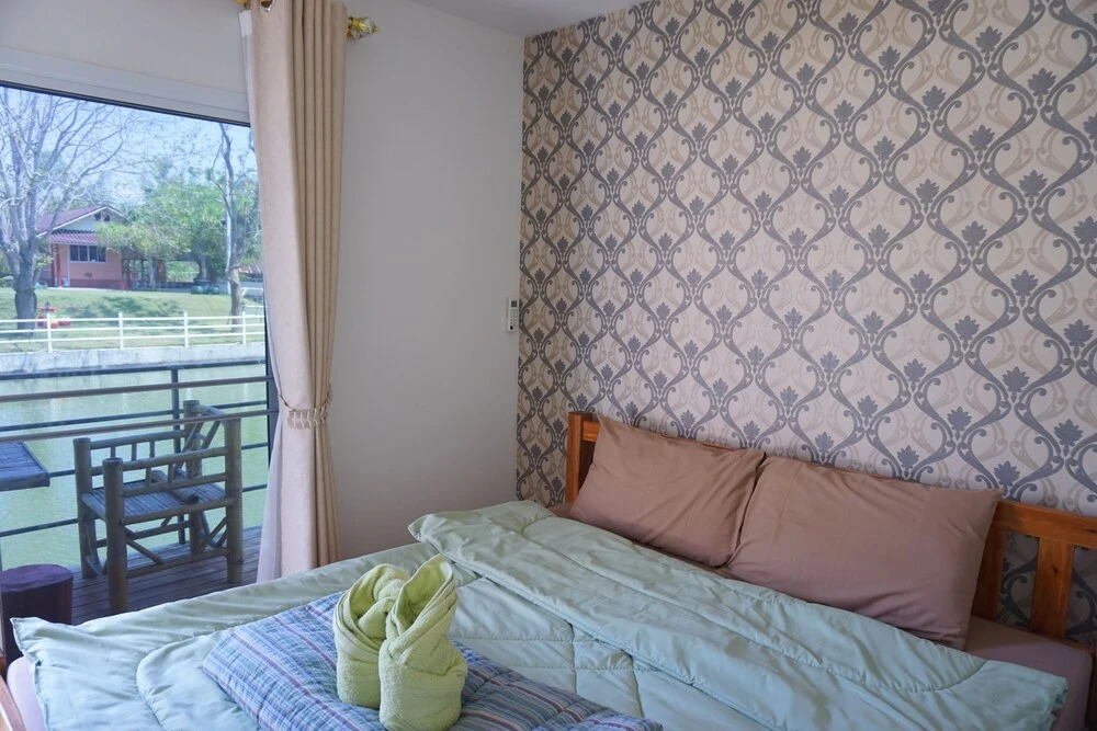 Kiang Phu Resort Camping