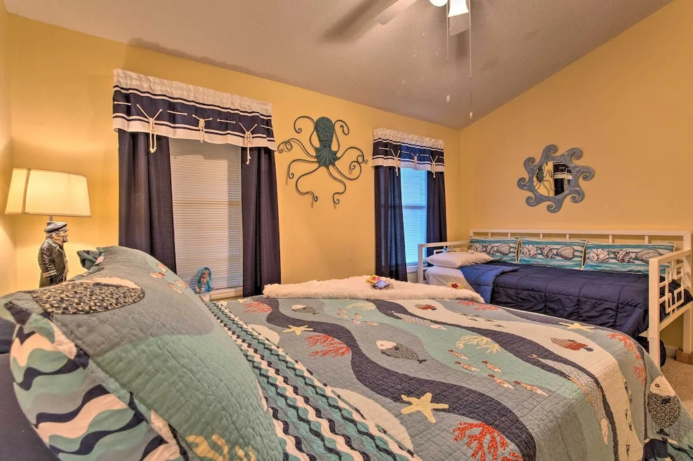 Topsail Beach Oceanfront Oasis w/ Stunning Views!