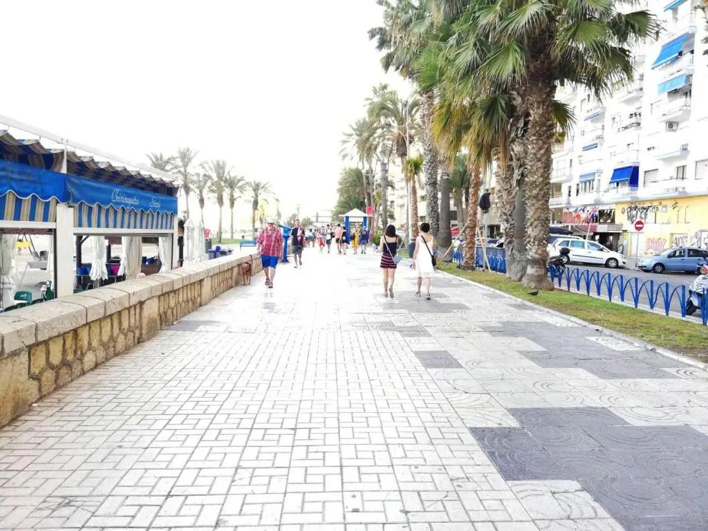 Apartment with 3 bedrooms in Malaga with balcony and WiFi