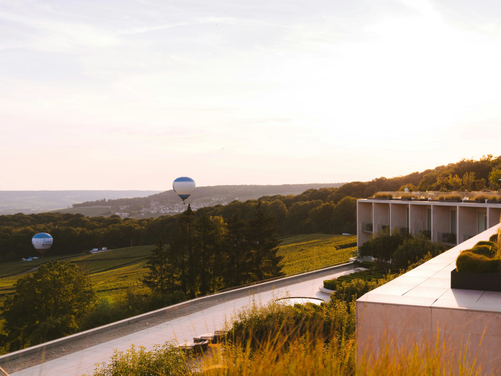 Royal Champagne Hotel & Spa