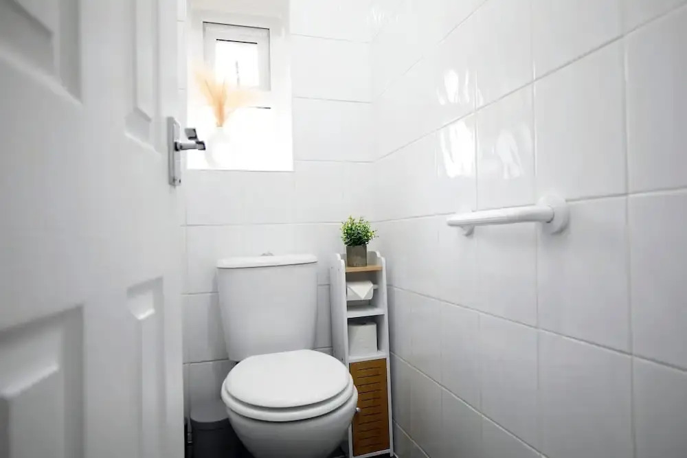Spacious House for Relocating - Workers - Families