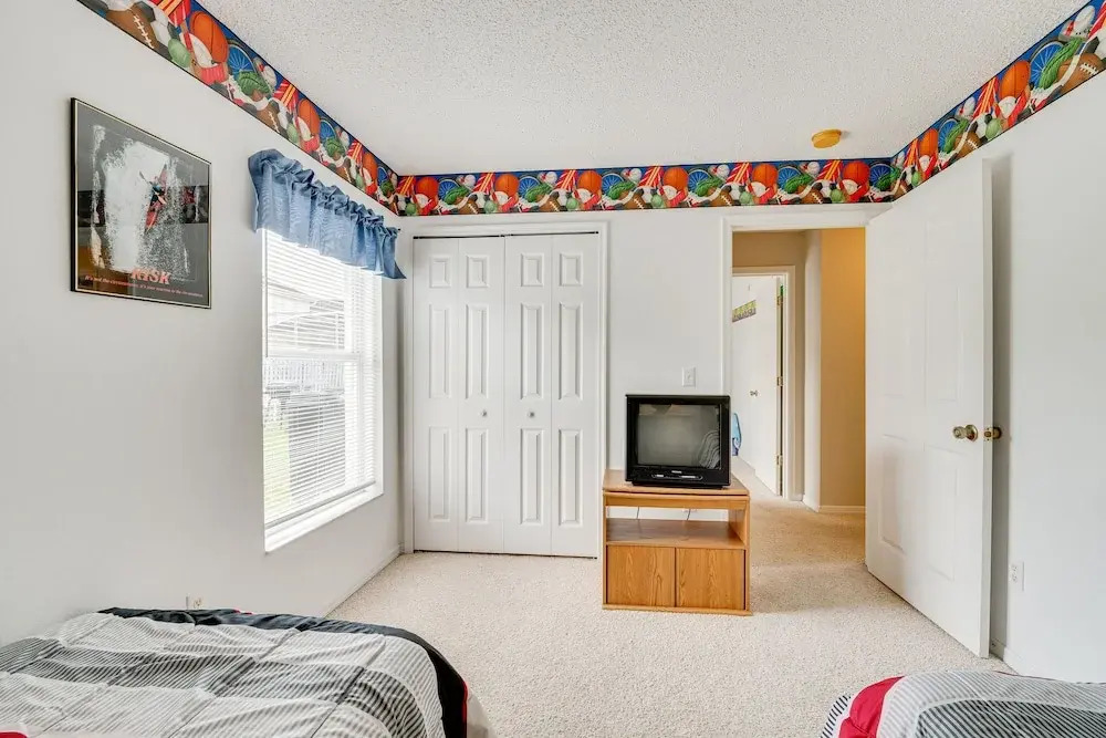 Kissimmee Vacation Rental ~ 4 Mi to Disney!