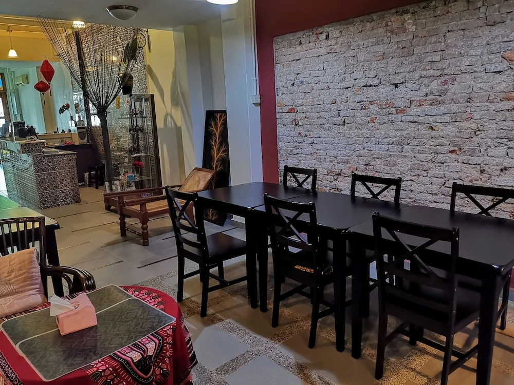Lekiu House