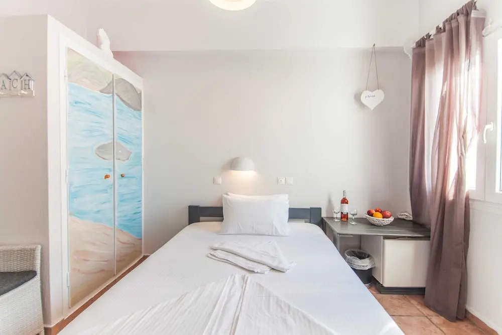 Madaky Hotel