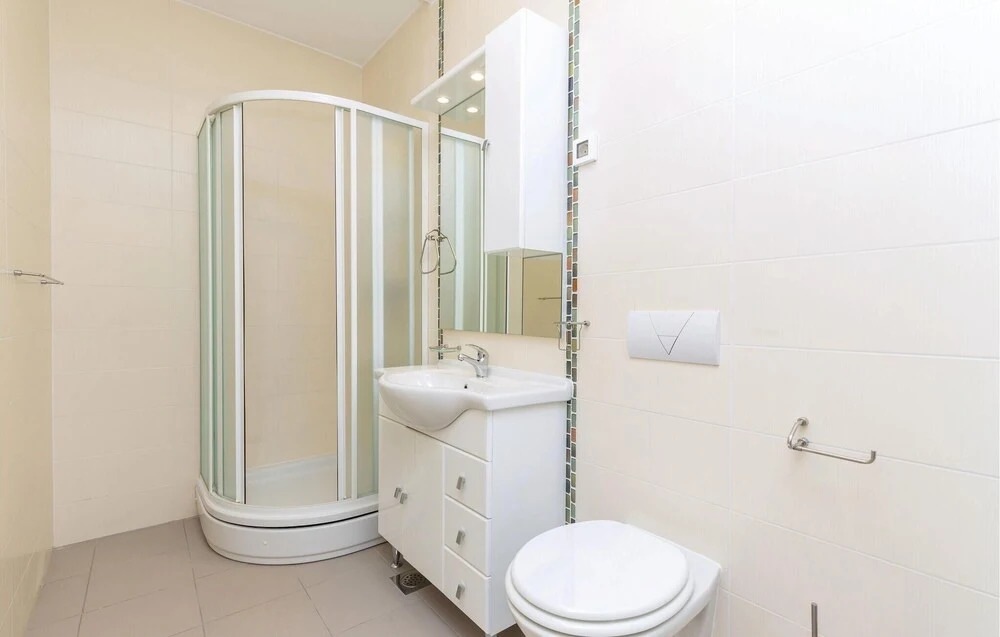 Nice Home in Crikvenica With Wifi and 2 Bedrooms