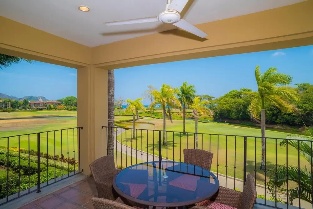 Del Mar 1F - 3 bdr 2 Bath Ocean View