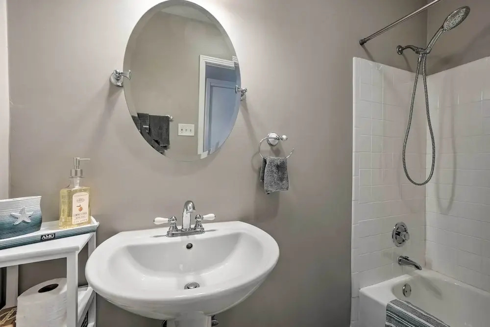Tampa Home Near Boat Ramp ~ 10 Mi to Dtwn!
