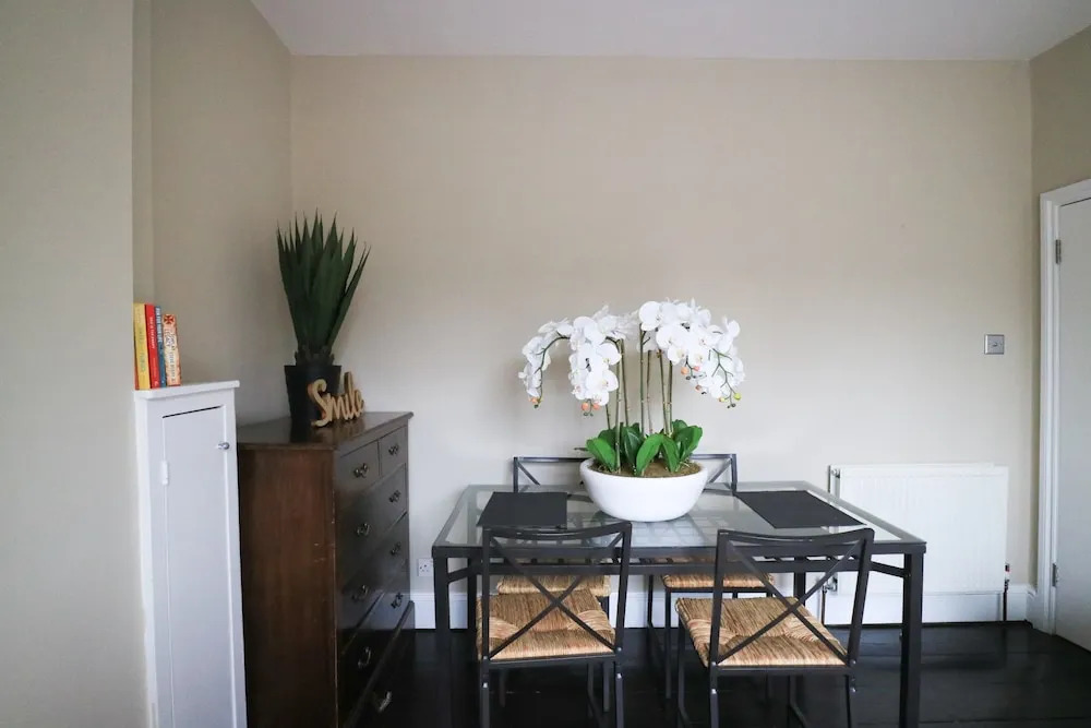 3 Bedroom House in West London