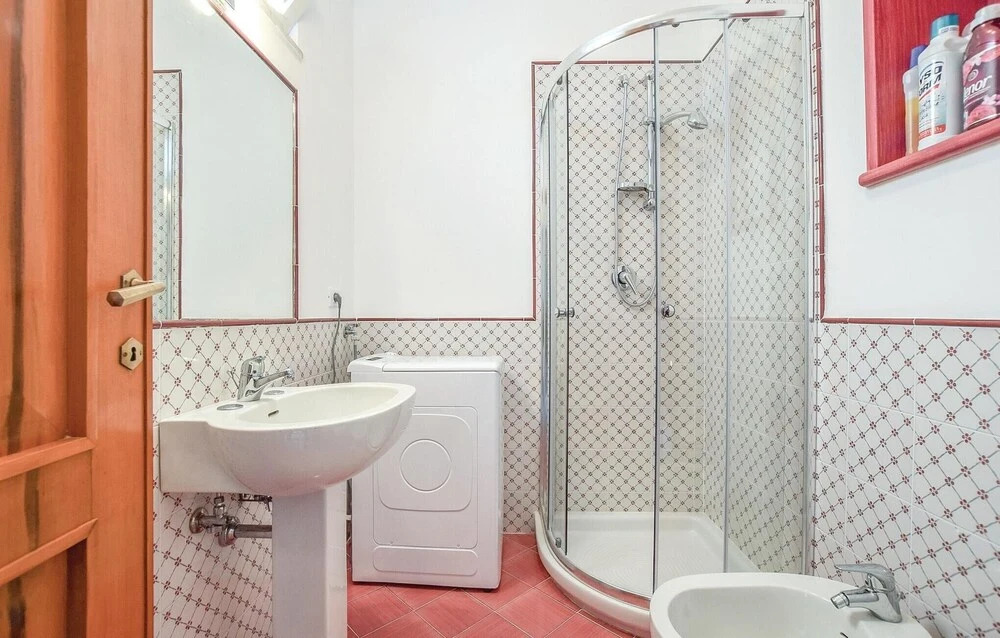 Cozy Home In Lacco Ameno Ischia Na