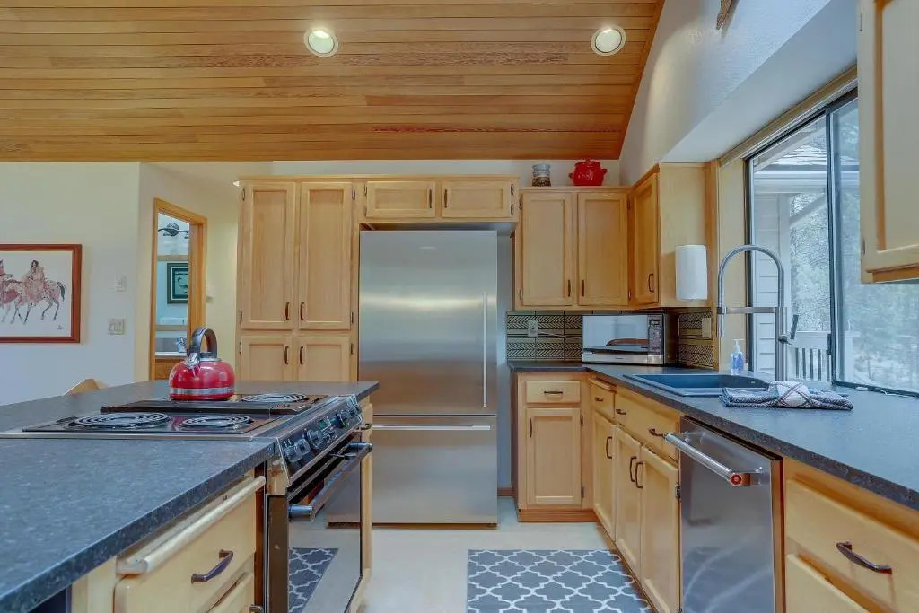 2 Quail-AC-Hot Tub-5BR/4BA
