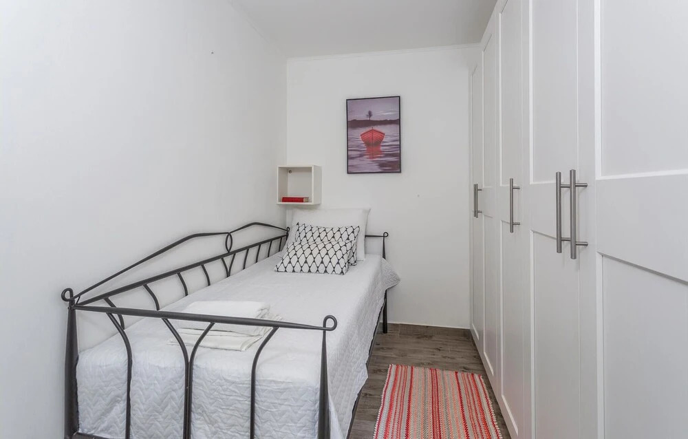 Stunning Apartment in Rijeka With Wifi and 2 Bedrooms