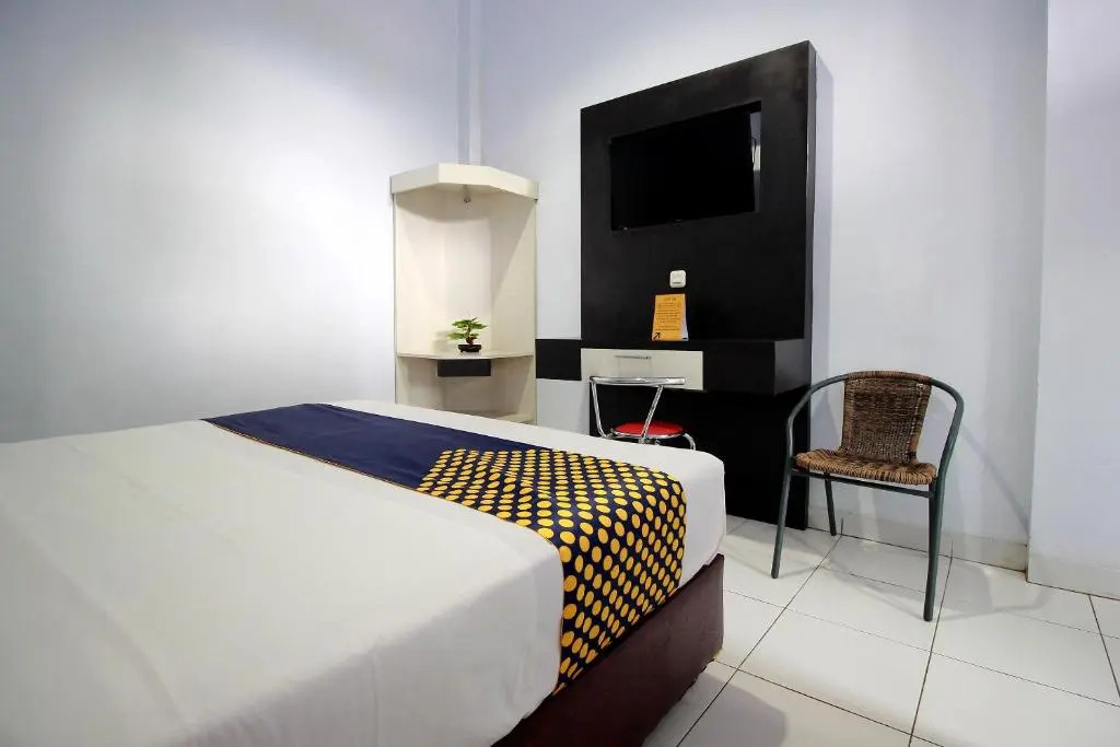 SPOT ON 2842 Hotel Rindu