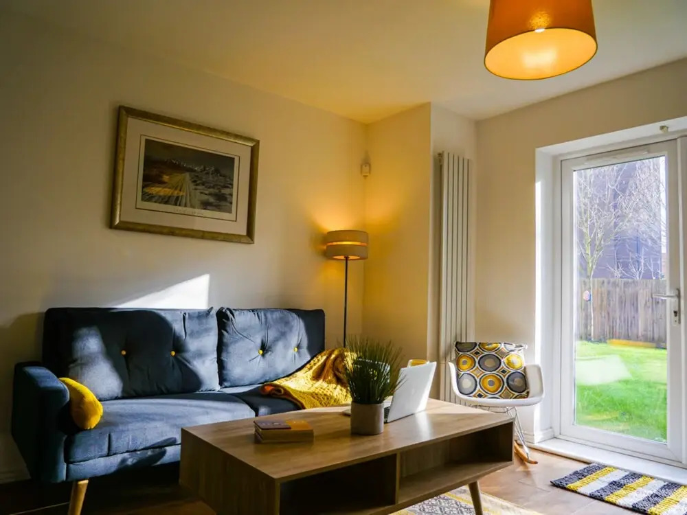 Amazing 5 2-bed Apartment in Manchester