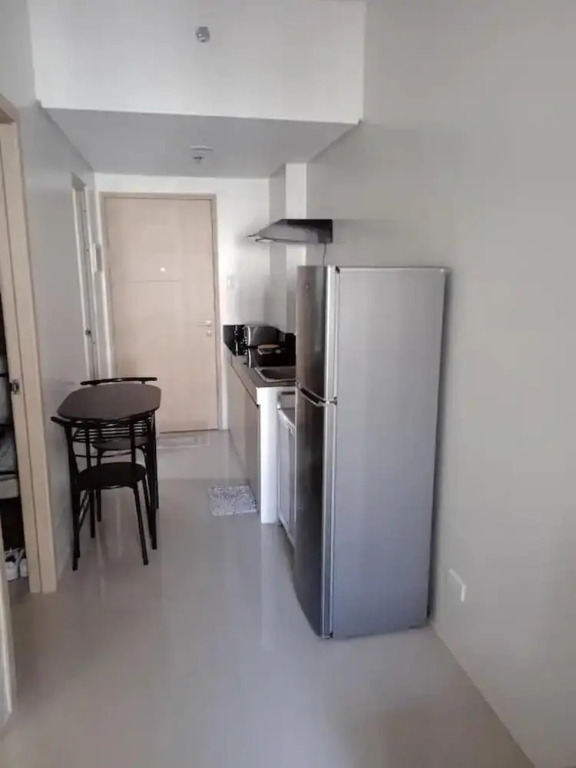 Impeccable 2-bed Apartment in Quezon City