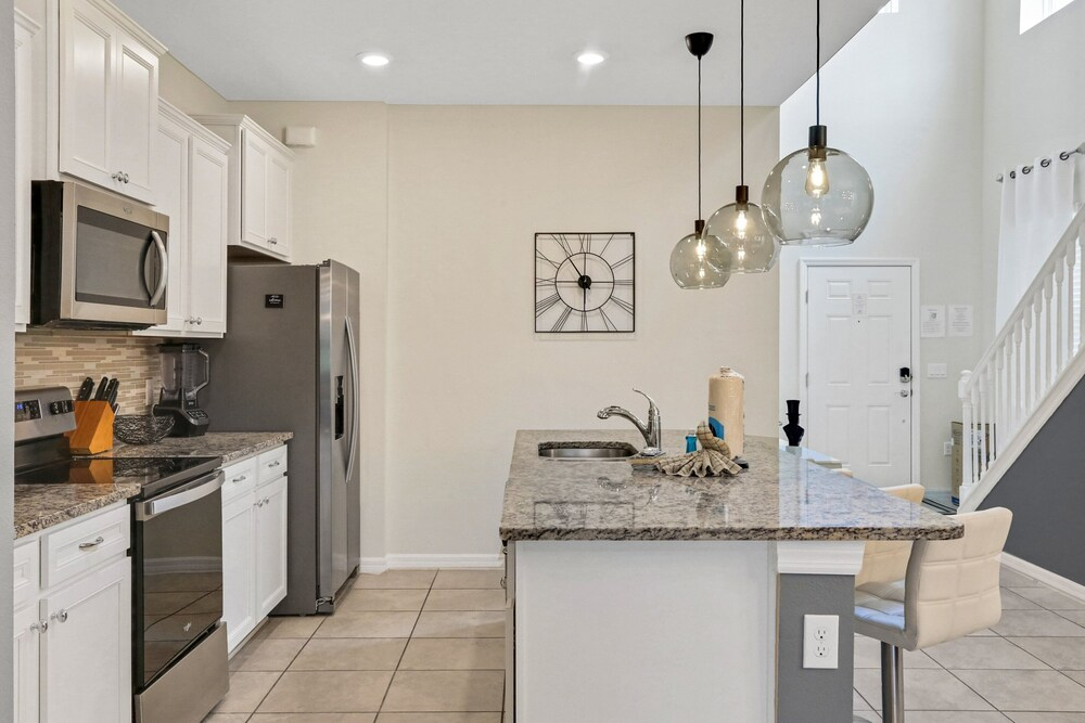Relax & Play Resort Villa | Magical 6-Bedroom Retreat Near Disney