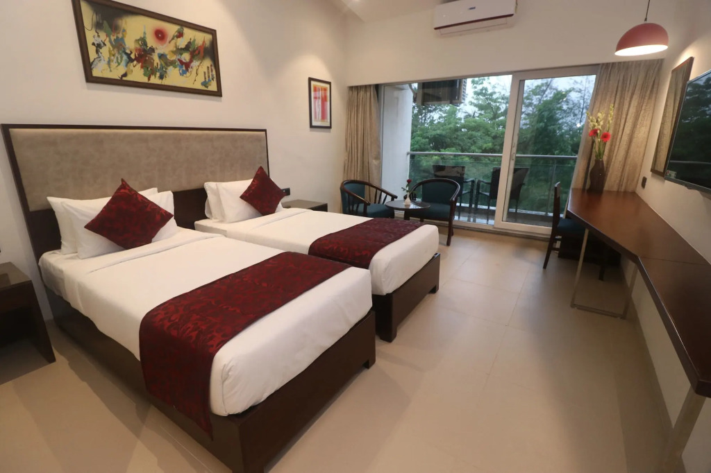 7 Apple Resort Lonavala
