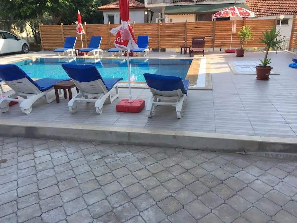 Dinc Otel