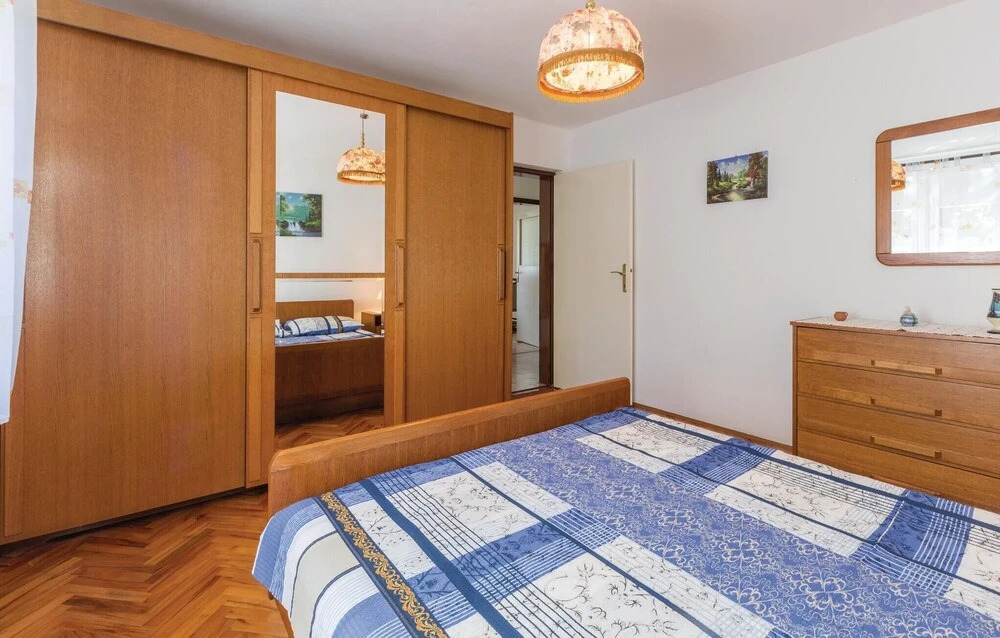 Nice Home in Fazana With Wifi and 3 Bedrooms