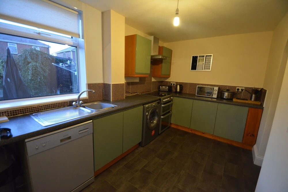 65 Tynedale Avenue - Holiday Home