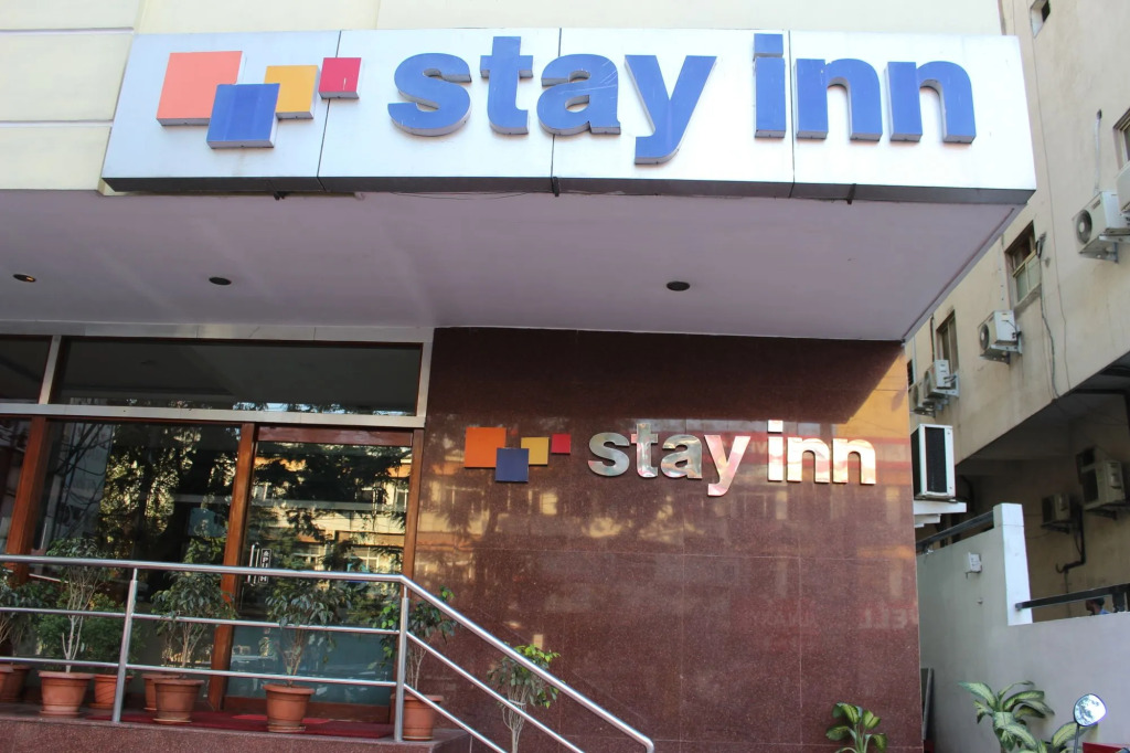 FabHotel Srujana Inn