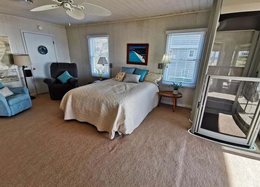 Sea Perch - 6 Br Home
